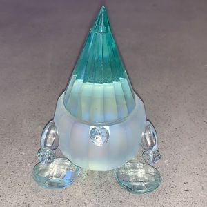 Simon Designs Crystal Gnome